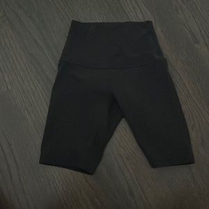Lululemon Align Shorts 6”